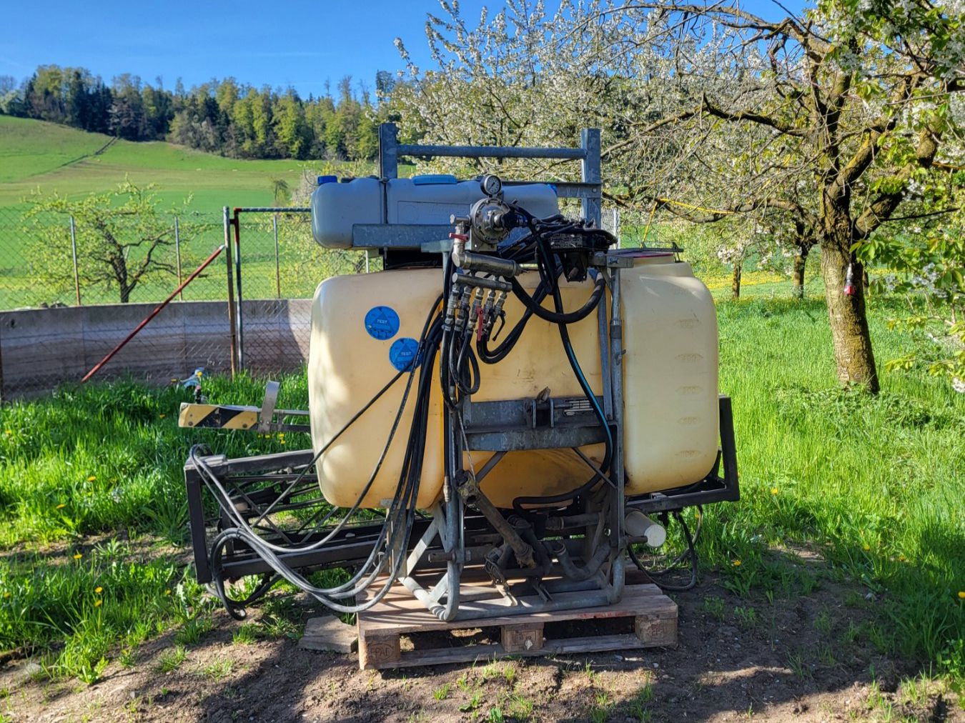 Tutte le macchine: Feldspritze Fischer Jg.1986 – Difettoso da Belpberg venduto da Ernstw123
