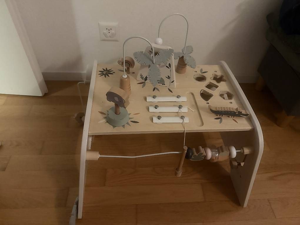 Giocattoli: Verbaudet Spieltisch "Tansania" – Usato da Zürich venduto da Fabo1988 3