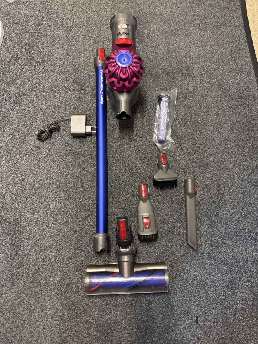 Dyson Aspirapolveri & Accessori: Dyson v7 Motorhead Origin – Usato da Landquart venduto da Nnf007