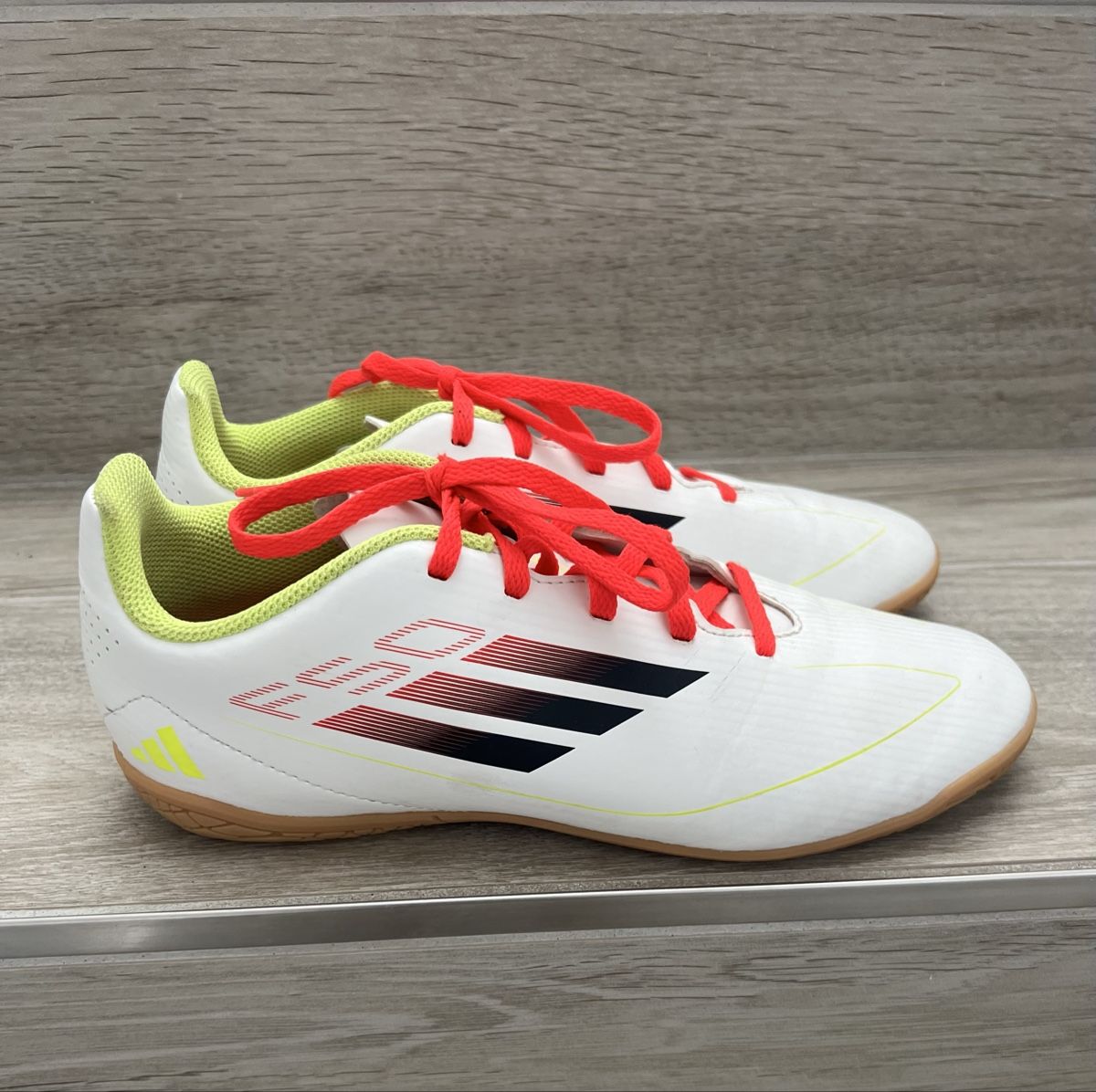 Scarpe da uomo: Adidas F50 – Nuovo (secondo la descrizione) da Riva San Vitale venduto da anouky01