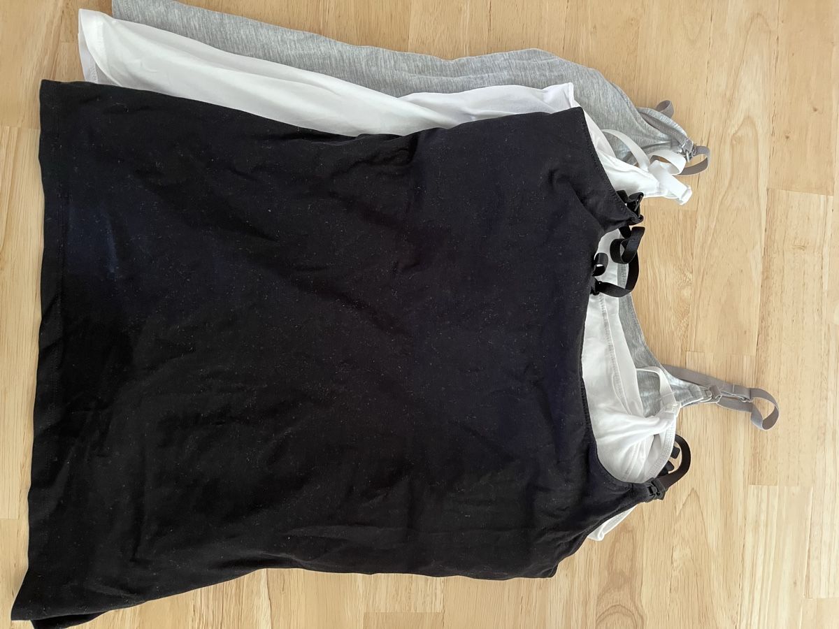 H&M Top: Stilltop (MAMA 2ER-PACK STILLTOPS) H&M – Nuovo (secondo la descrizione) da Oberengstringen venduto da hel_2zjz 1