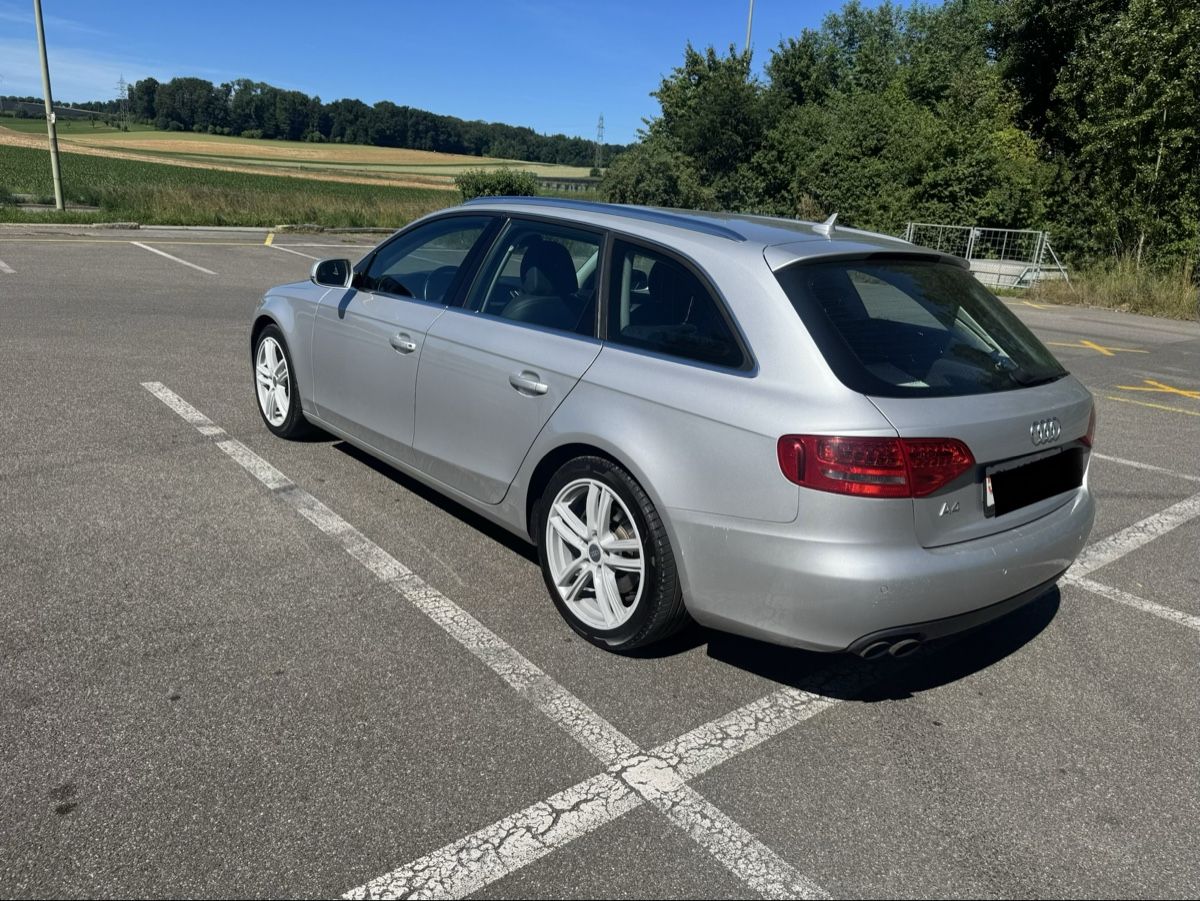 Audi Autos: Audi A4 1.8 TFSI quattro – Gebraucht aus Oberwil BL von Samsung010 2