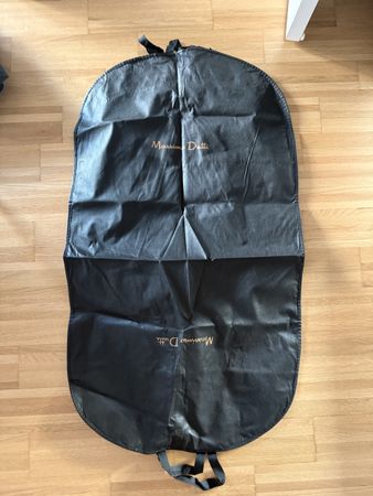 Massimo Dutti Garment Bag, suit cover. Neu