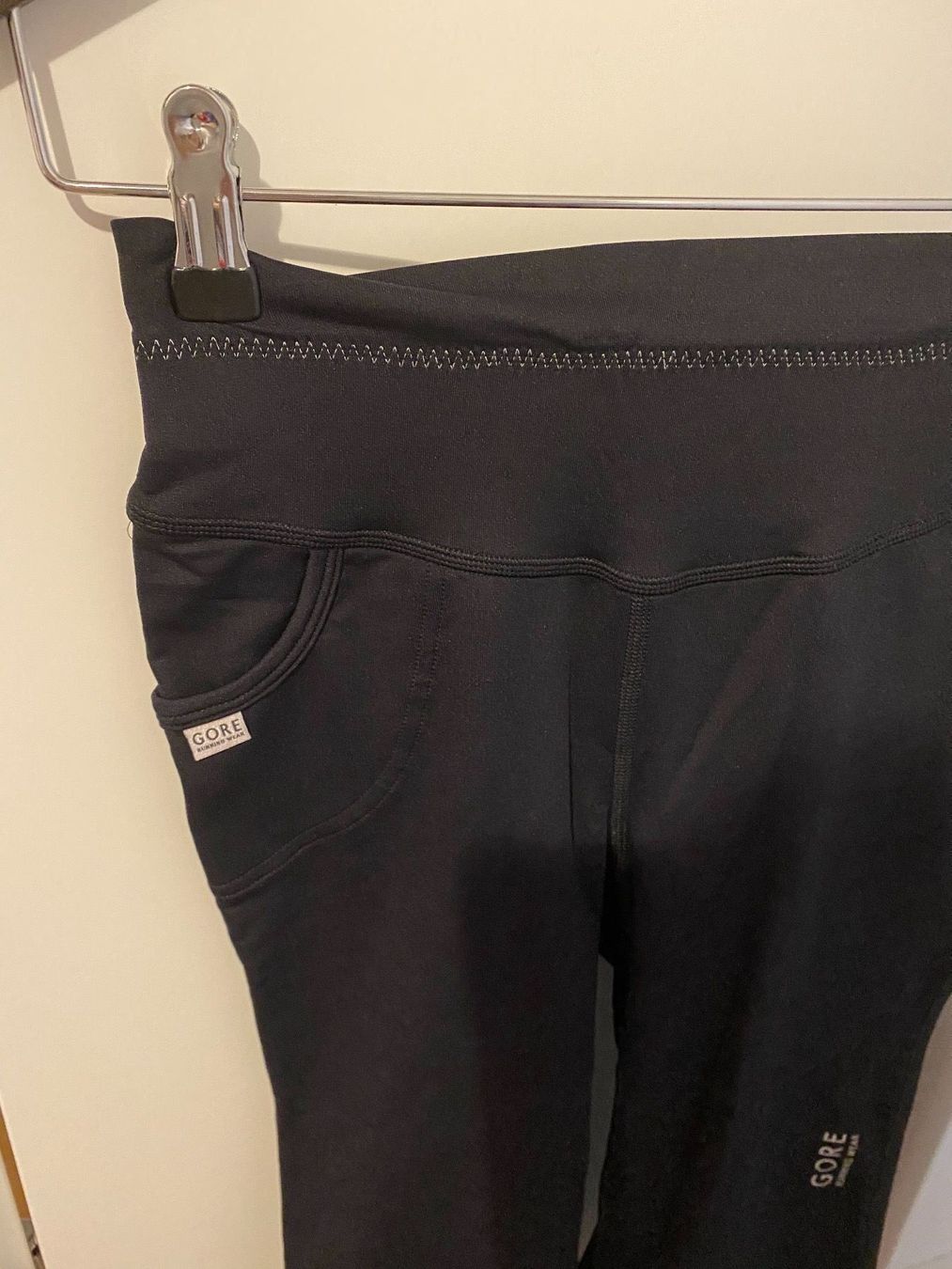 Leggings: GORE ESSENTIAL Capri Tights Damen, 36 – Nuovo e nell'imballaggio originale da Luzern venduto da falena01 3