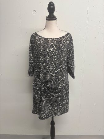 Zara Kleid mit Muster, Grösse L Boho schwarz weiss kurzarm