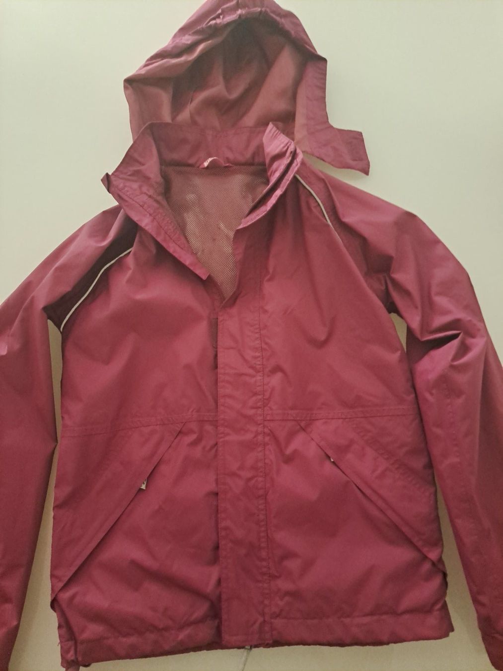 Jacken: Regenjacke Grösse 152 – Gebraucht aus Uster von Andiu