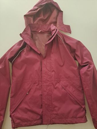 Regenjacke Grösse 152