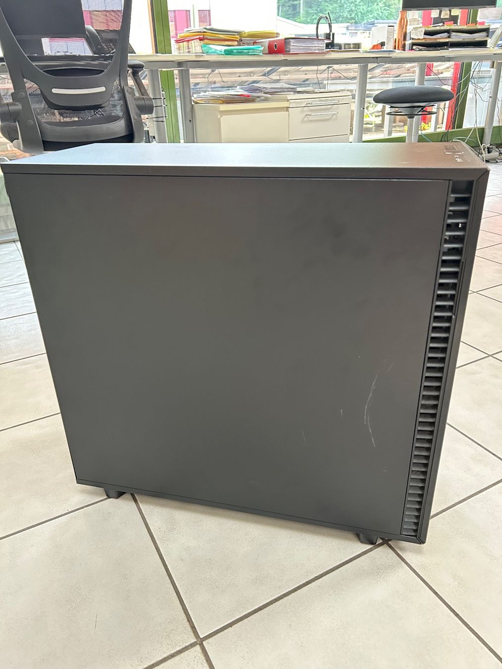 PCs: Highend Computer inkl. Bildschirm – D'occasion à Bichelsee par dan_n5t5 2