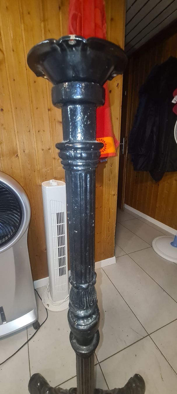 Altri mobili: Guss Fuss  – Usato da Bellerive VD venduto da Hermes5 3