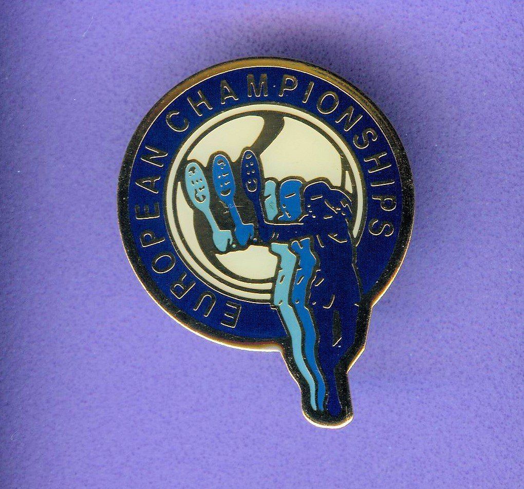 Placchette & Badge: TENNIS – Usato da Winterthur venduto da Sammleroase