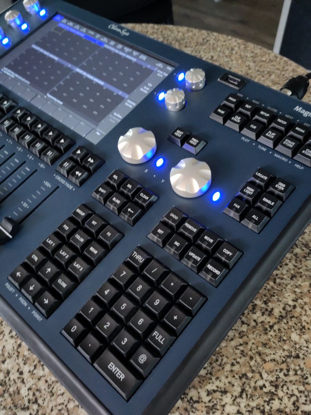 Chamsys Sistema di controllo: Console d'éclairage ChamSys MagicQ MQ50 – Usato da La Chaux-de-Fonds venduto da JeanSeb 1