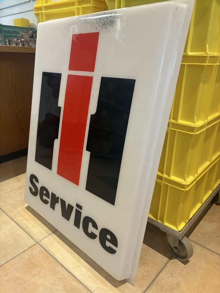 Schilder: Leuchtkasten Acryl IH SERVICE – Gebraucht aus Zürich von adig 1