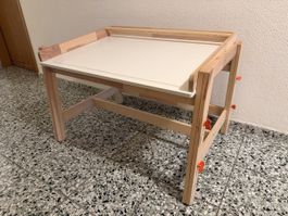 IKEA Flisat Kinderschreibtisch und Bank