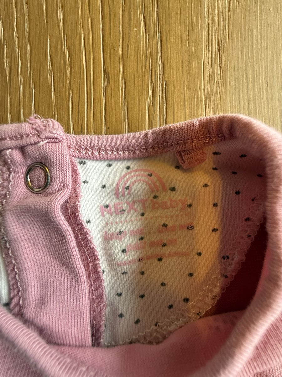 Next Lotti & Set di vestiti: Set Maus von Next Baby Grösse 74 – Usato da Pragg-Jenaz venduto da gobrist 1