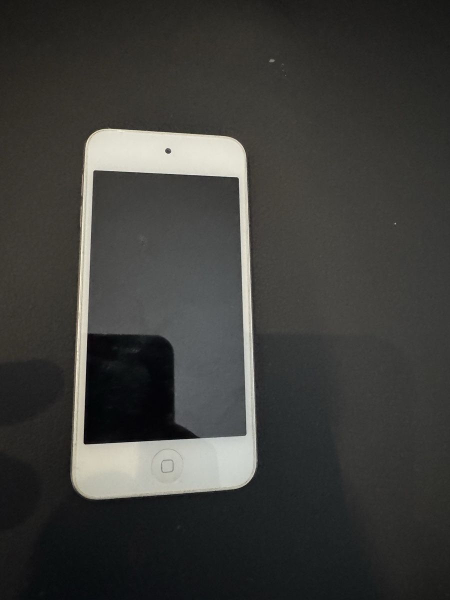 Apple Tragbarer Mediaplayer: iPod touch  – Defekt aus Biel/Bienne von Baol1 2
