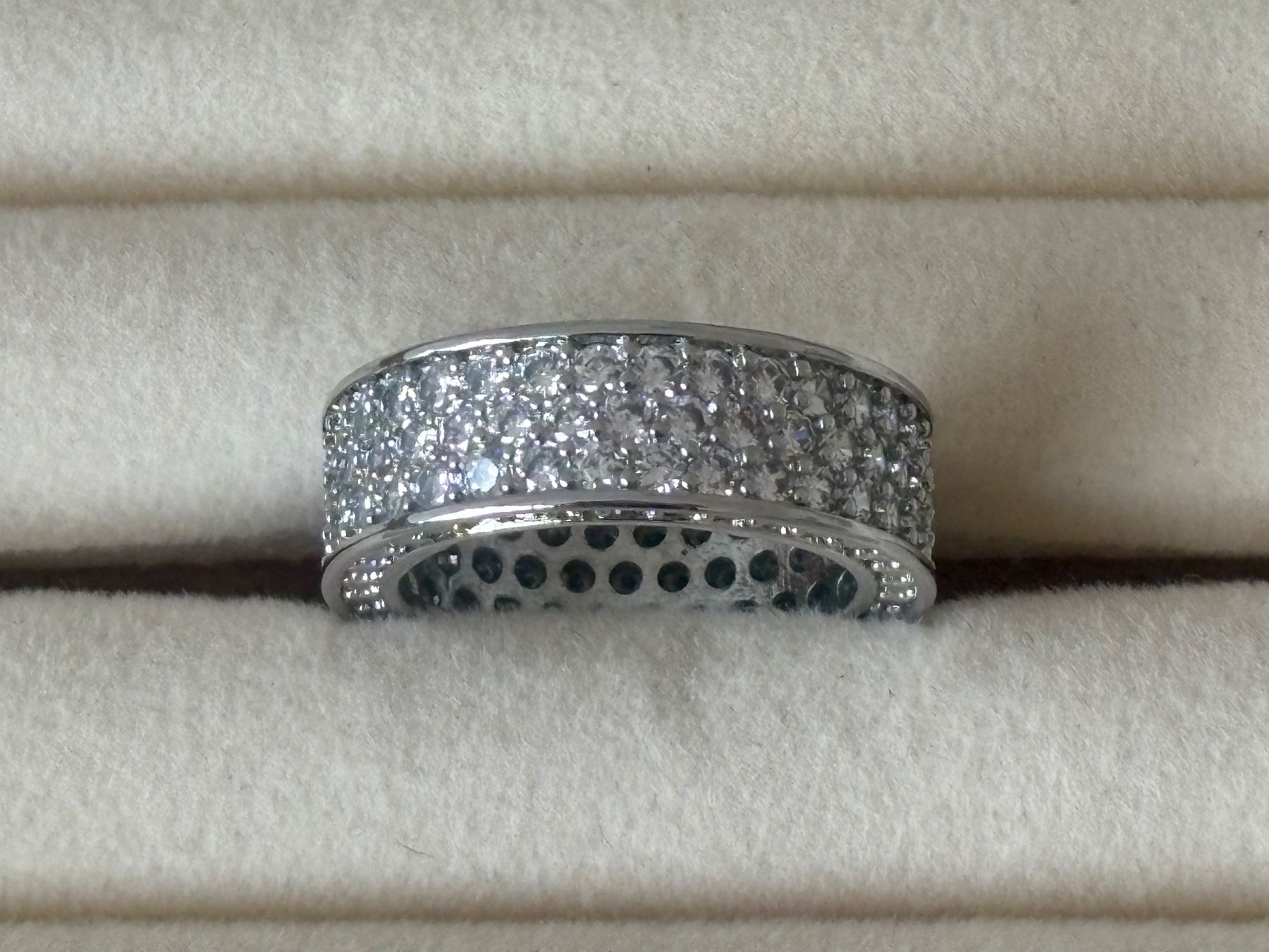 Ringe: Luxus Elegante Gr: 18/8 Ring mit  Zirkonia Silberfarben – Neu (gemäss Beschreibung) aus Biel-Bienne von Roserosse13 4