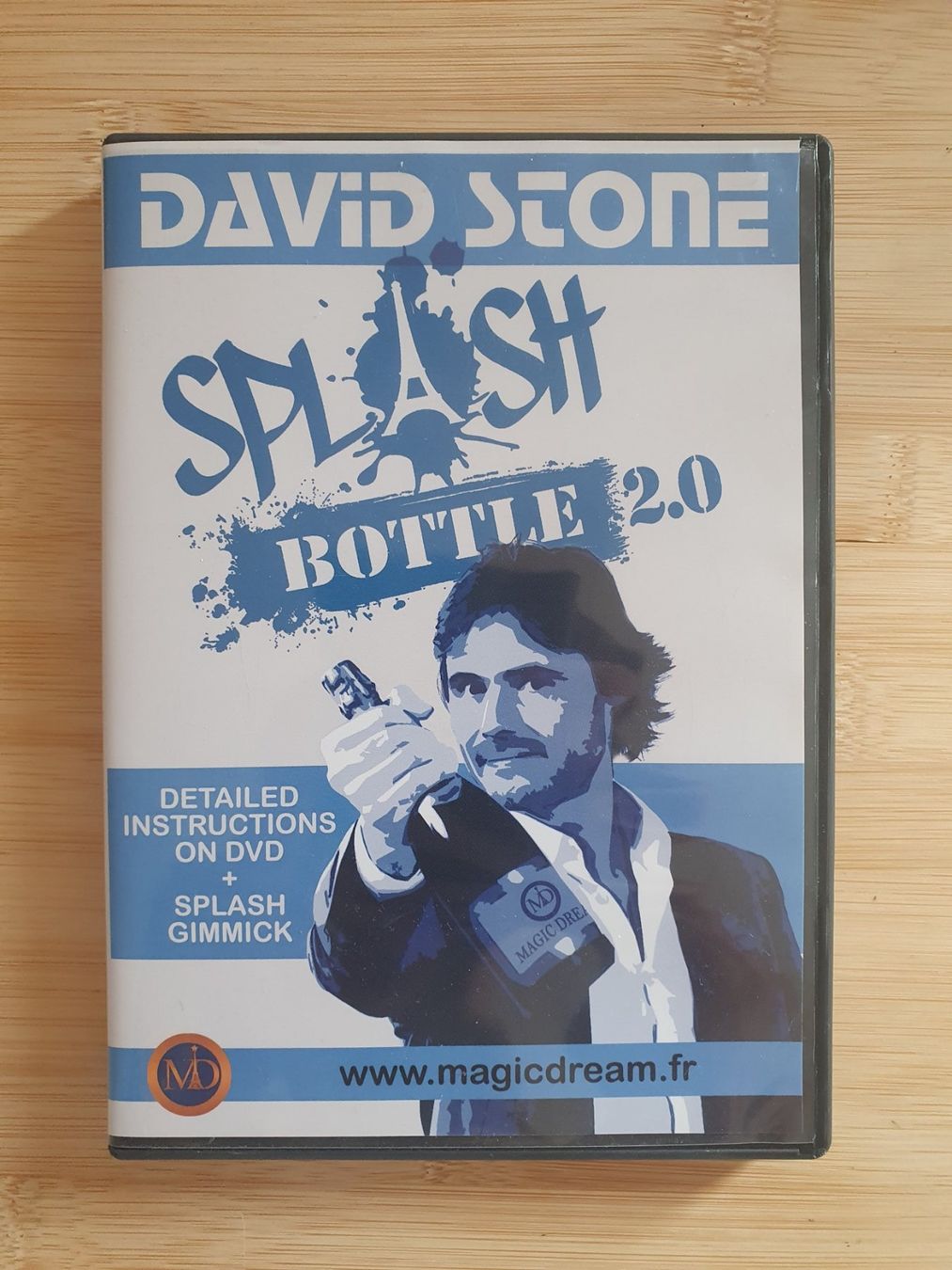 Giochi: Splash Bottle 2.0 by David Stone - Zaubertrick – Nuovo (secondo la descrizione) da Bern venduto da NilsMosi 1