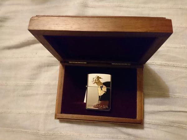 Zippo Accendini: Zippo / Varga Look / 1995 / – Nuovo e nell'imballaggio originale da Cortaillod venduto da signep 2