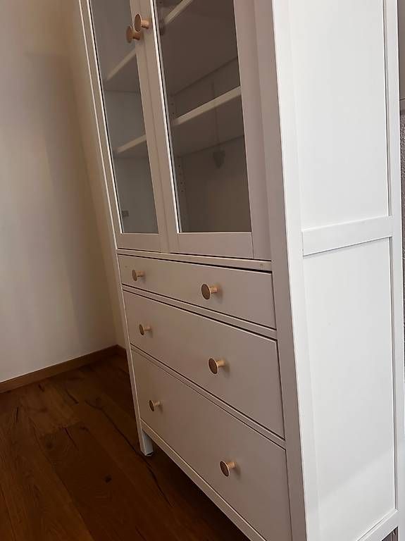 Vitrinen: Hemnes Vitrine – Gebraucht aus Willerzell von Tinner79 1