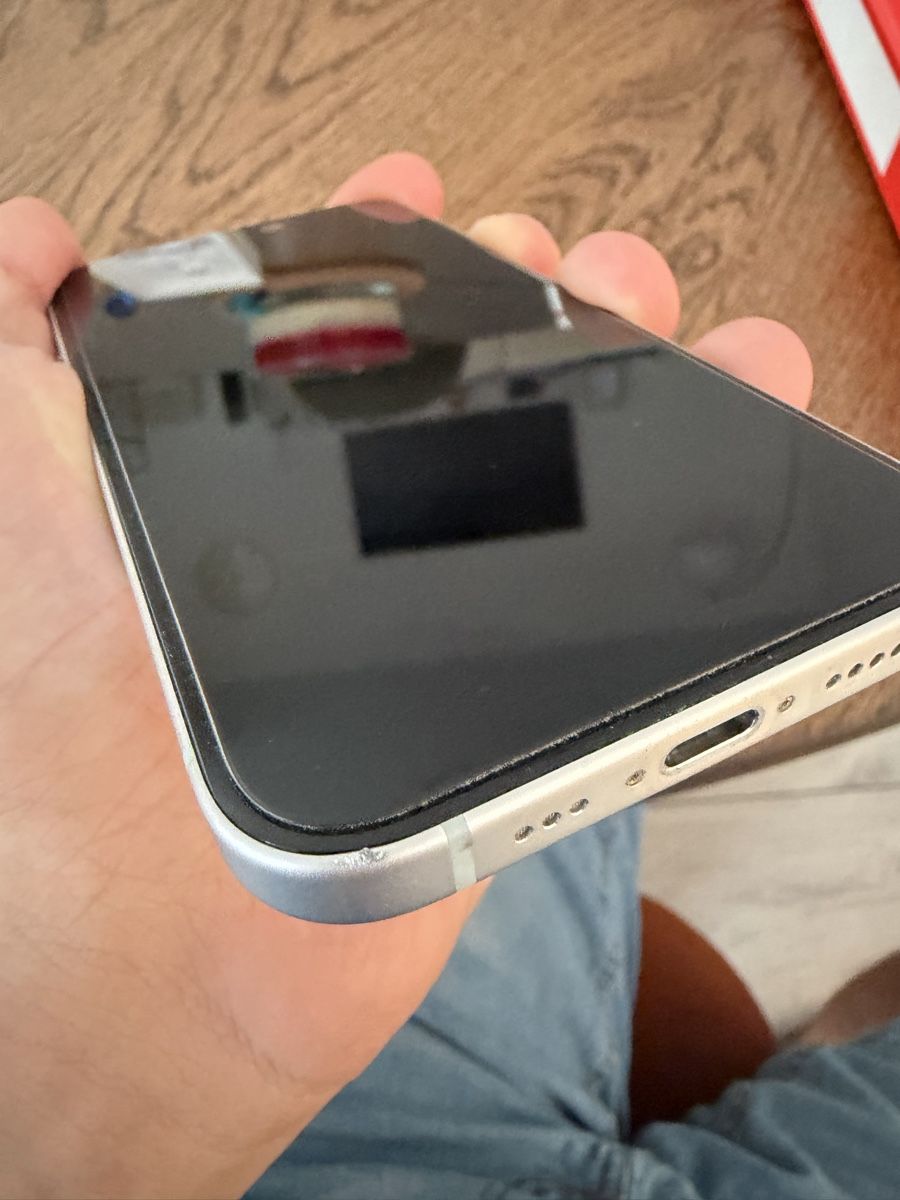Apple Handys / Smartphones: iPhone 15 – Gebraucht aus Sementina von GiovanniPandolfi