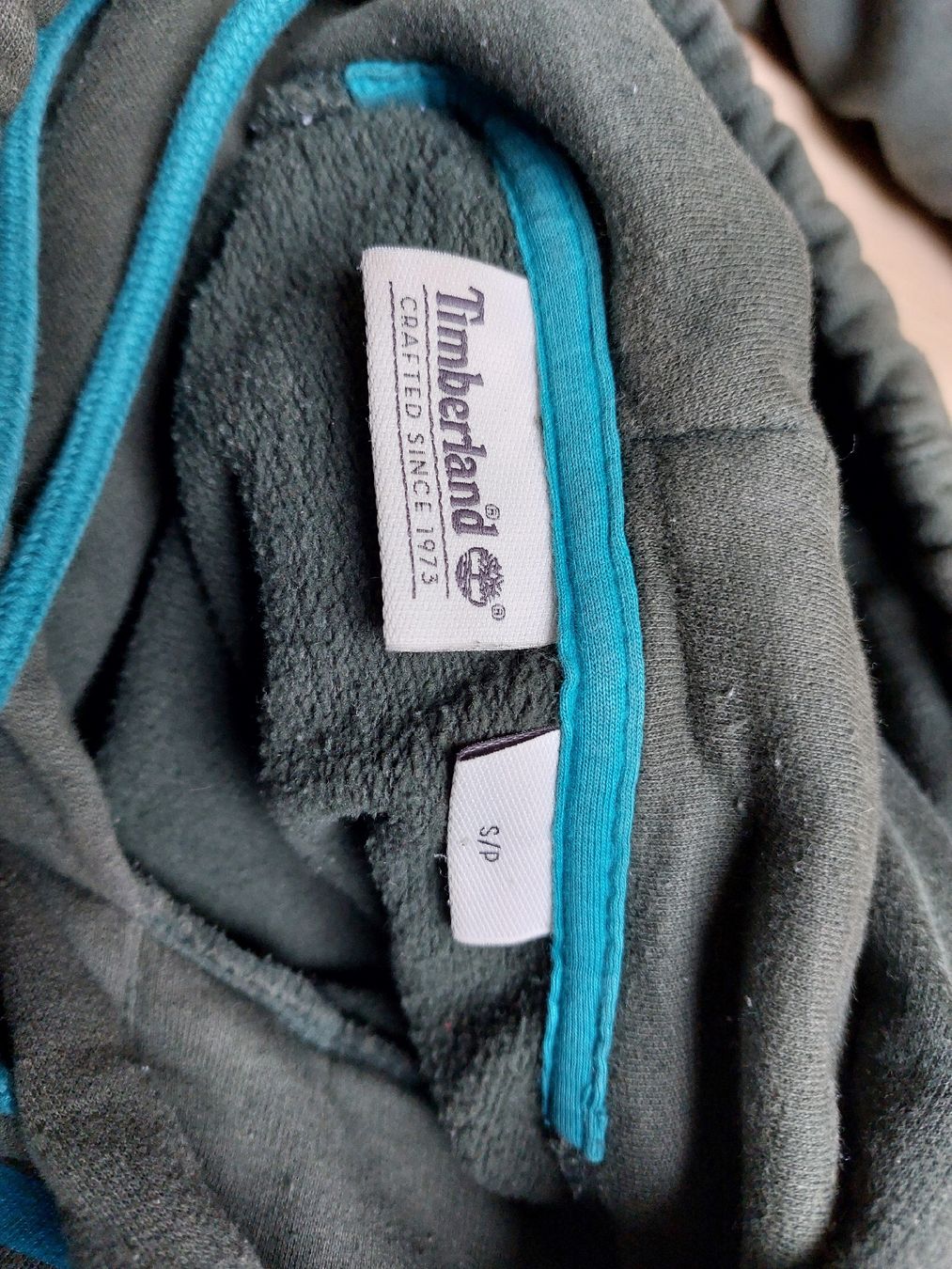 Pulls & Sweat-shirts: Hoodie Timberland – D'occasion à Cronay par Gildou 4