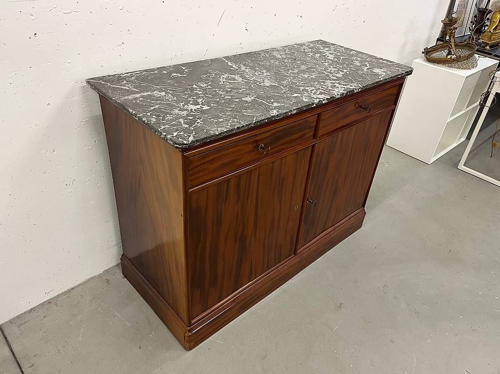Cassettiere: Superbe commode Louis Philipe en acajou – Usato da Les Acacias venduto da kim_2dxt
