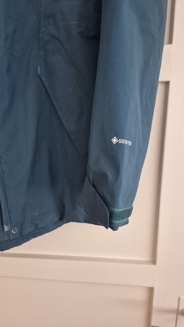 North Face Giacche: The North Face Regenjacke Gore Tex – Nuovo (secondo la descrizione) da Zürich venduto da Knauelrockerin 1