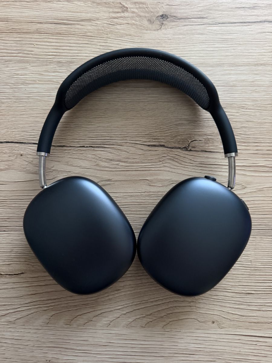 Apple Cuffie: AirPods Max (2024) mit Smart Case, Midnight – Nuovo (secondo la descrizione) da Adliswil venduto da Grd.092