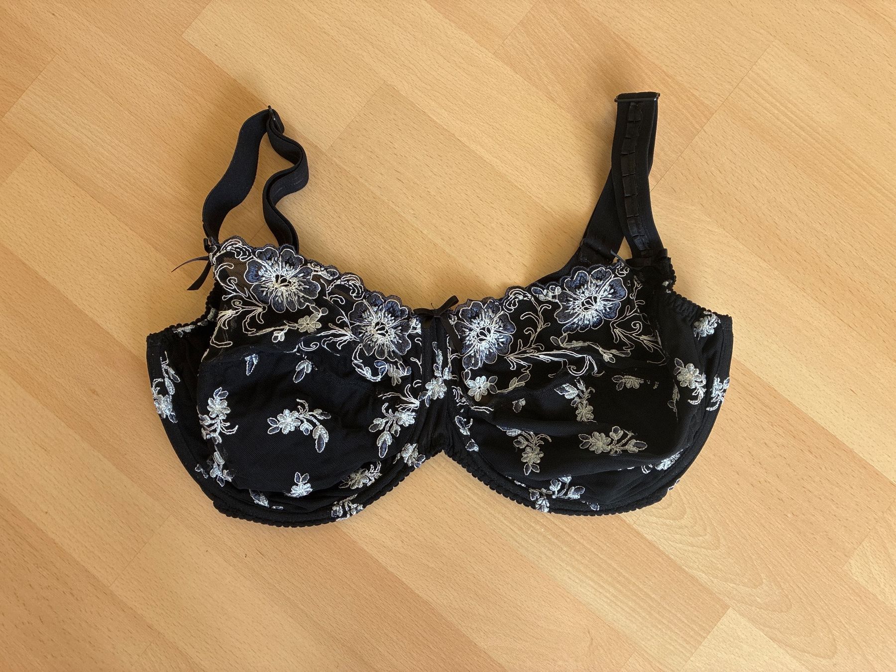 Altra biancheria intima: spitzen BH PrimaDonna 85H – Usato da Uetikon am See venduto da sol73