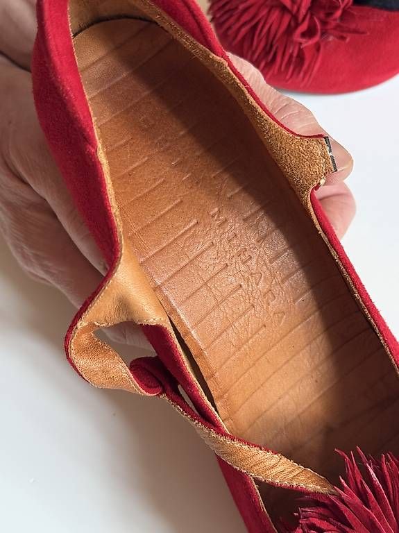 Damenschuhe: Chie Mihara red Pumps, 38 – Gebraucht aus Winterthur von Me_sell_buy 2