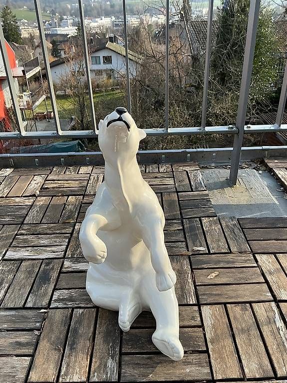 Skulpturen & Statuen: Eisbär – Gebraucht aus Liebefeld von Faktum