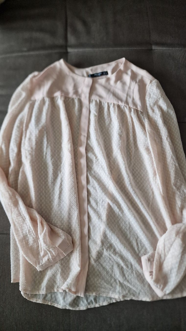 Mango Blusen: Mango Bluse – Gebraucht aus Kerns von onewayticket