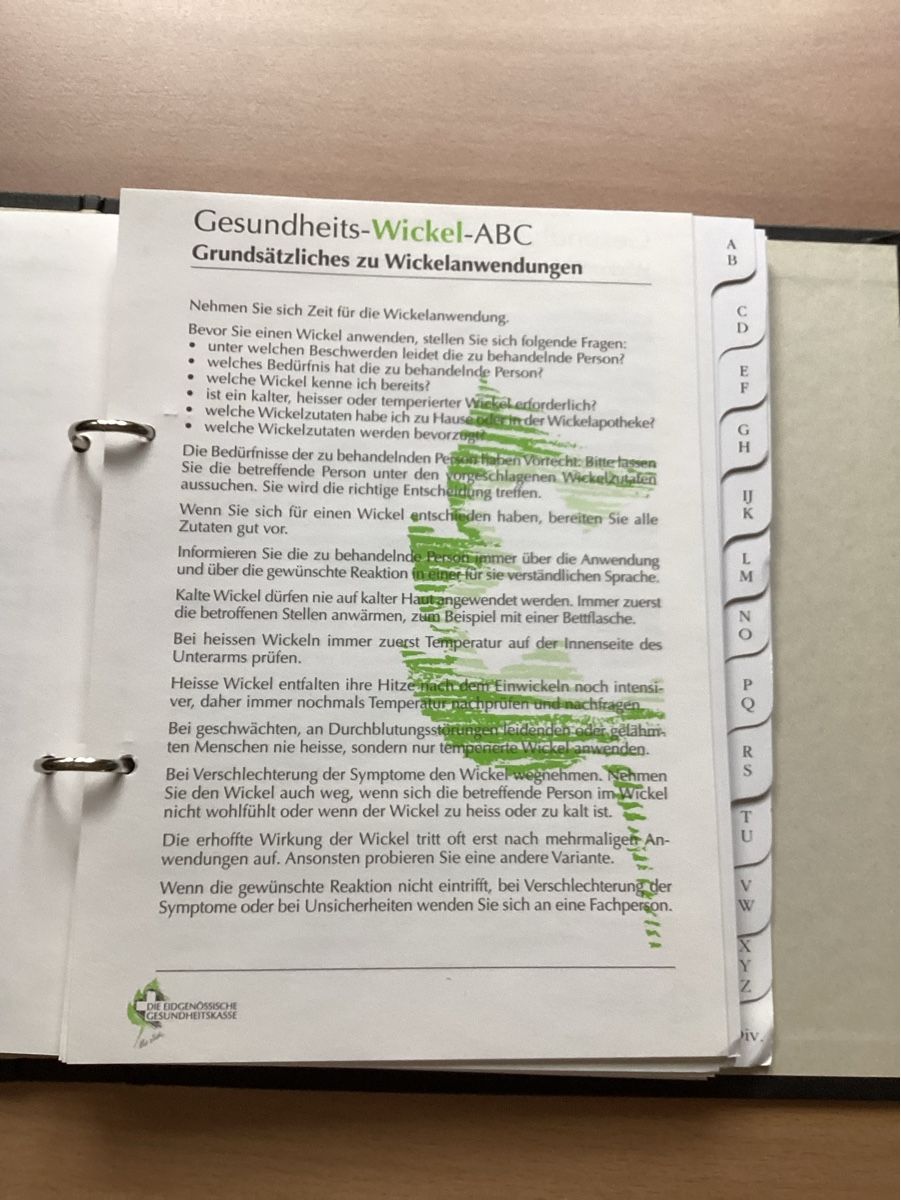 Libri: Gesundheits-Wickel-ABC – Usato da Wassen UR venduto da SABDOM 1
