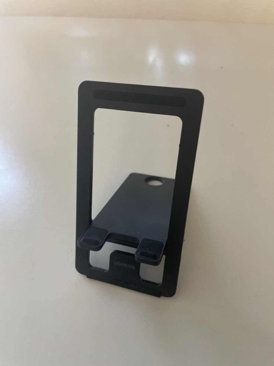 Ugreen Altro in Decorazioni & Accessori: Support smartphone pliable Ugreen – Usato da Uvrier venduto da SzymonClivaz
