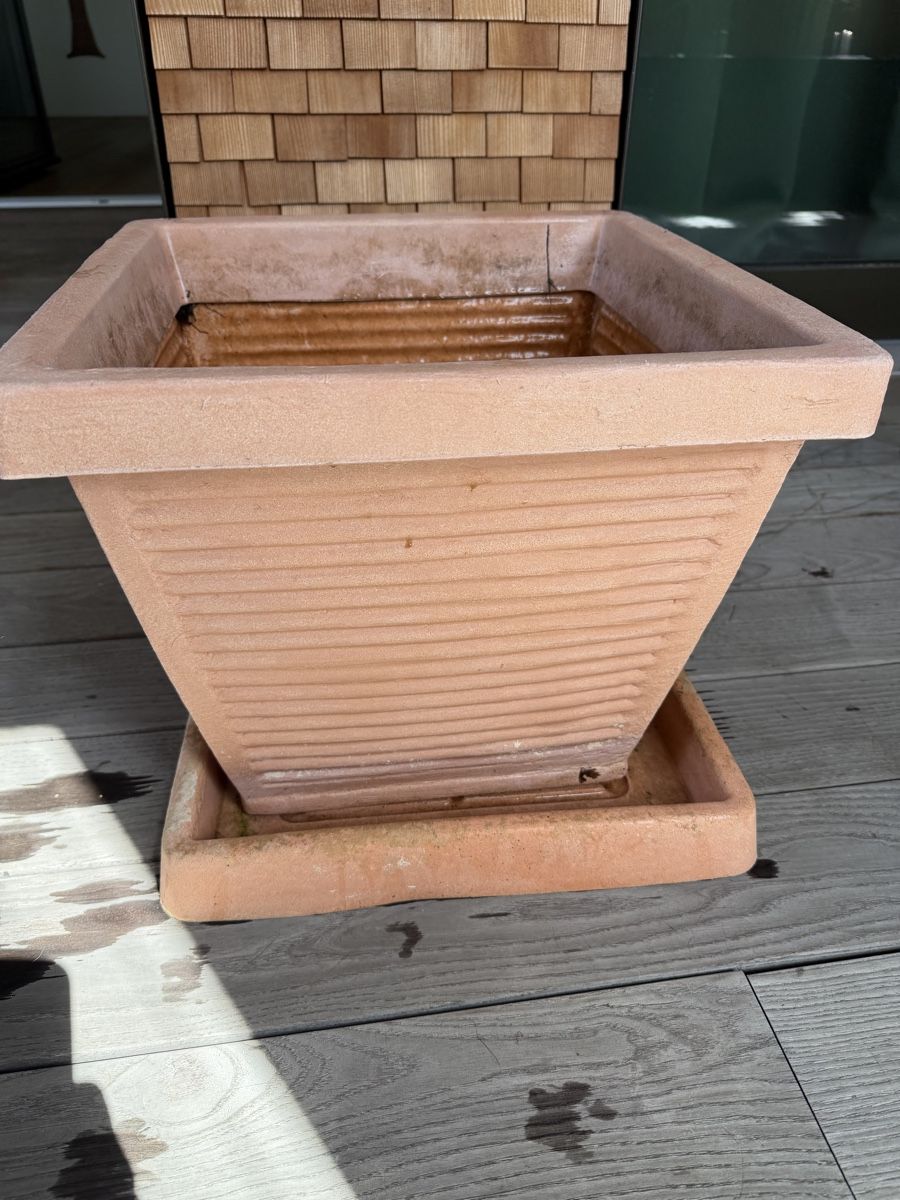 Vasi per fiori: Square Planter Pot  – Usato da Altendorf venduto da Angie__Z