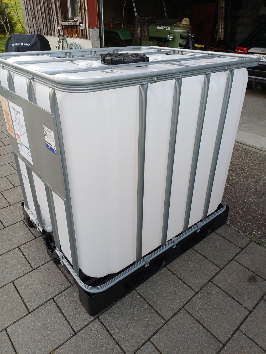 Abbeveratoi e trogoli: Sauberer IBC / Wassertank 1000L, für Garten oder Notfallrese – Nuovo (secondo la descrizione) da Zuckenriet venduto da Res. 2
