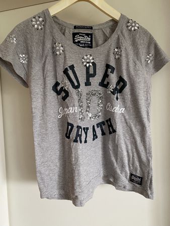 Superdry T-Shirt, Grösse M, Grau mit Schmucksteinen