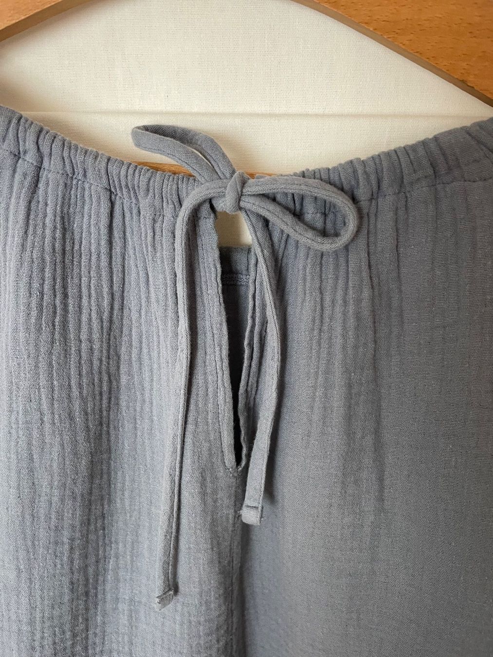 Camicette: ALLES RAUS Musselin Bluse – Usato da Kloten venduto da simones.thriftshop 5