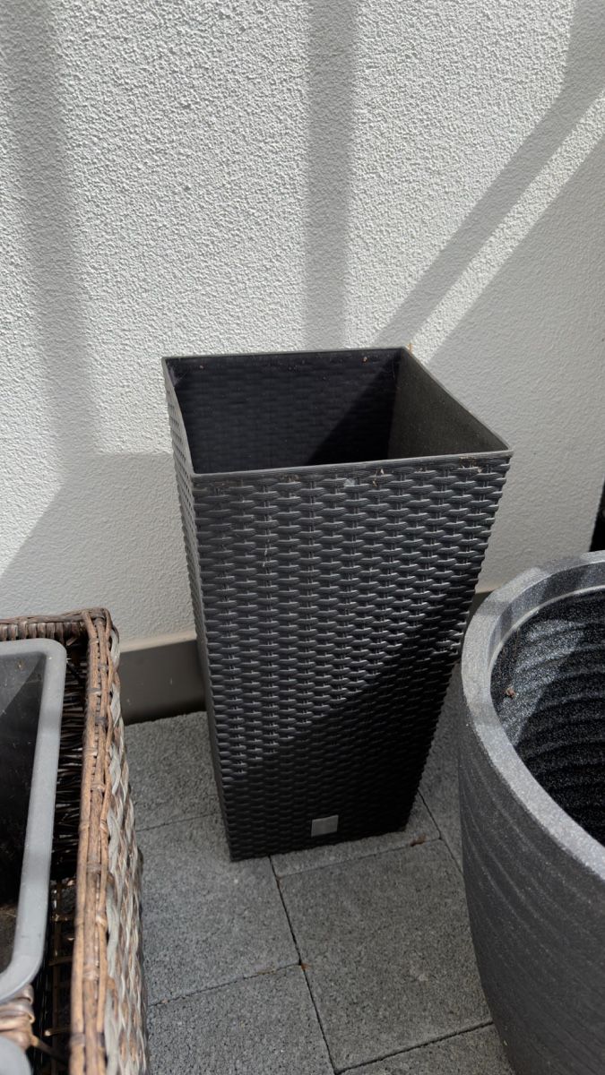 Vasi per fiori: Rattan Blumentopf – Usato da Stein AG venduto da Sepideh_ataie 2