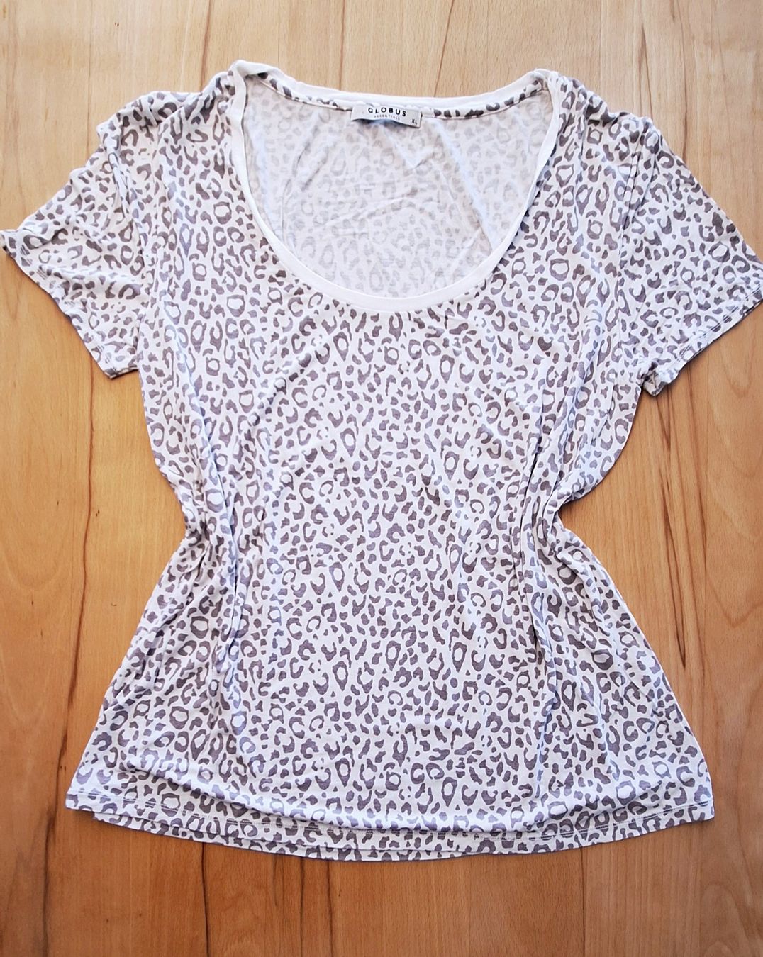 Globus Negligees & Pigiami: Sommer Pyjama Globus weiss/grau Gr. L – Nuovo (secondo la descrizione) da Flawil venduto da Seestern5 1