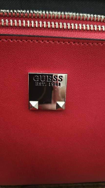 Borse da donna: Guess Tasche – Usato da Amriswil venduto da dga_b9vw
