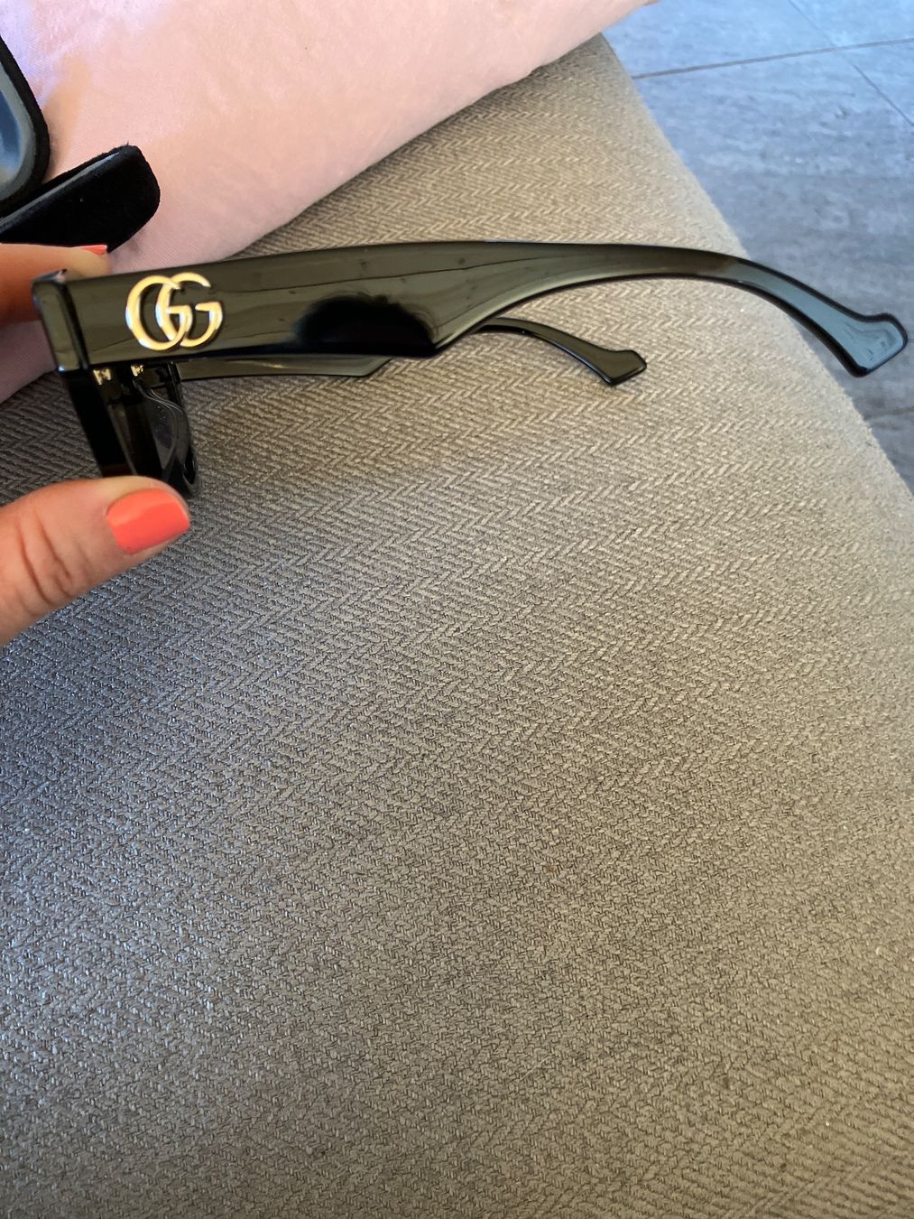 Gucci Brillen & Gläser: Vends lunettes Gucci en super etat – Gebraucht aus Haute-Nendaz von PINKBERRY 2