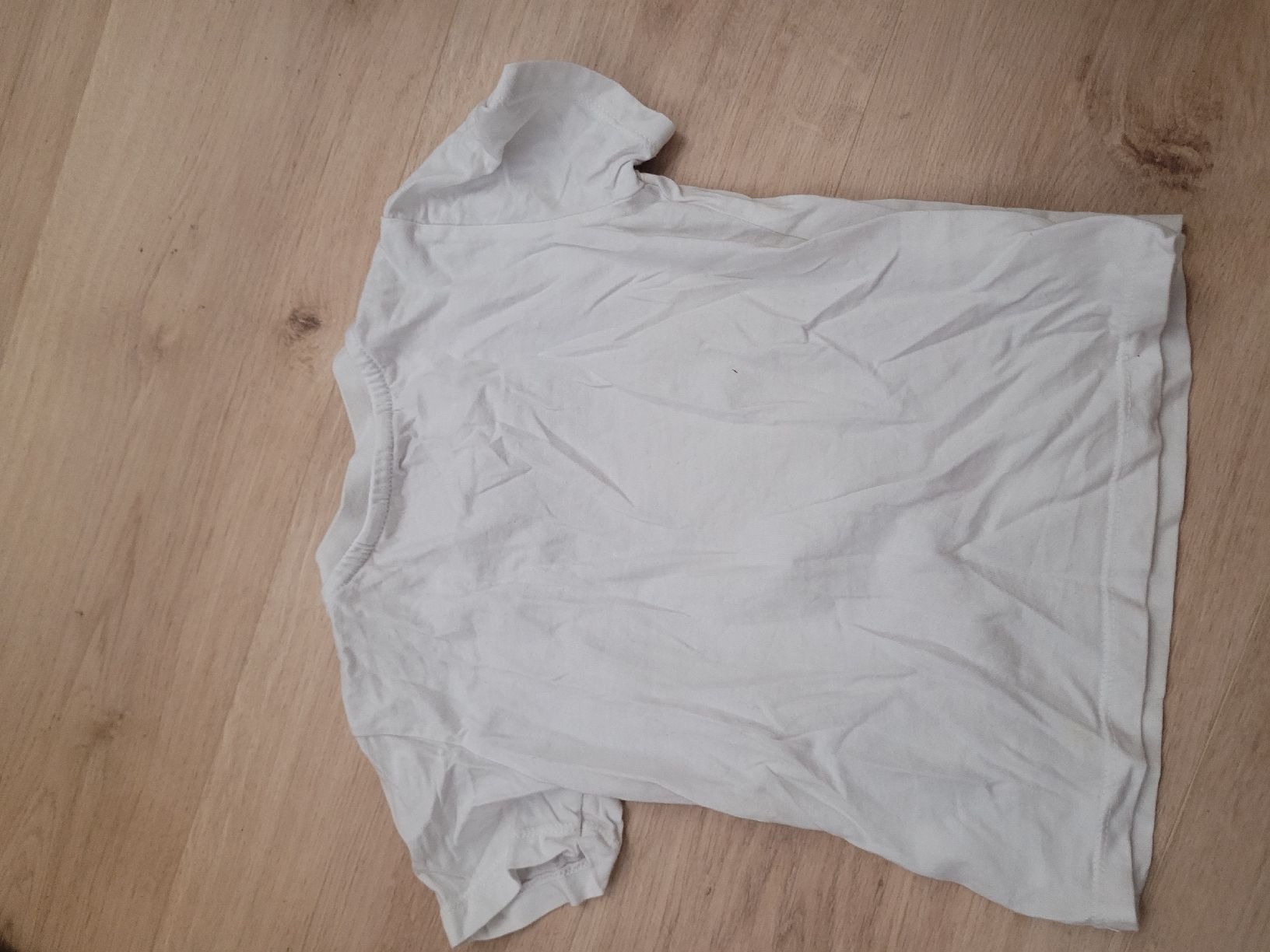 Hemden, T-Shirts & Polos: t-shirt Gr. 98 – Gebraucht aus Lupsingen von sta_wgg5 3
