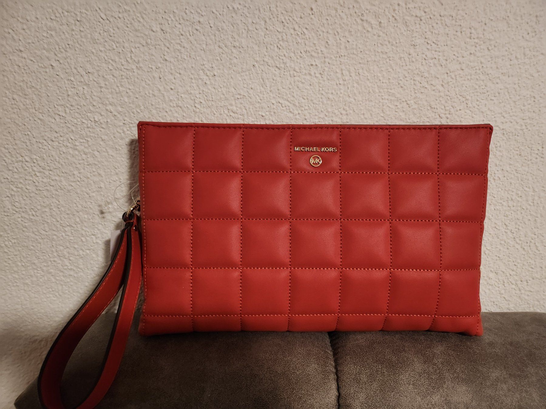 Michael Kors Borse da donna: Michael Kors Clutch – Nuovo (secondo la descrizione) da Kefikon TG venduto da Livline