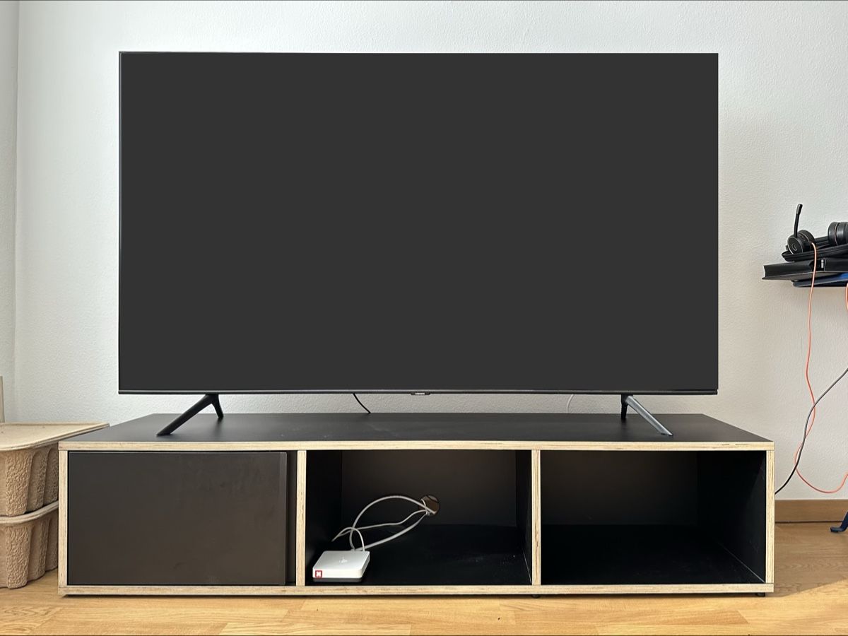 Tylko Mobili TV: Tylko TV- Möbel – Usato da Luzern venduto da mah_w9xp