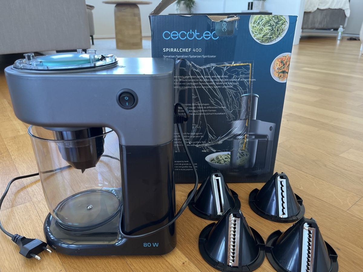 Appareils de cuisine: Cecotec Spiralchef 400, Gemüseschneider – D'occasion à Zürich par ufe_f5q5