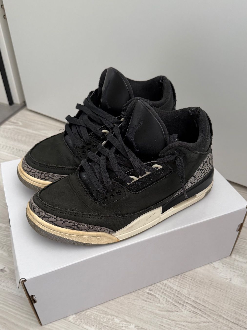 Jordan Scarpe da uomo: Jordan 3 – Usato da Court venduto da Style_ambre
