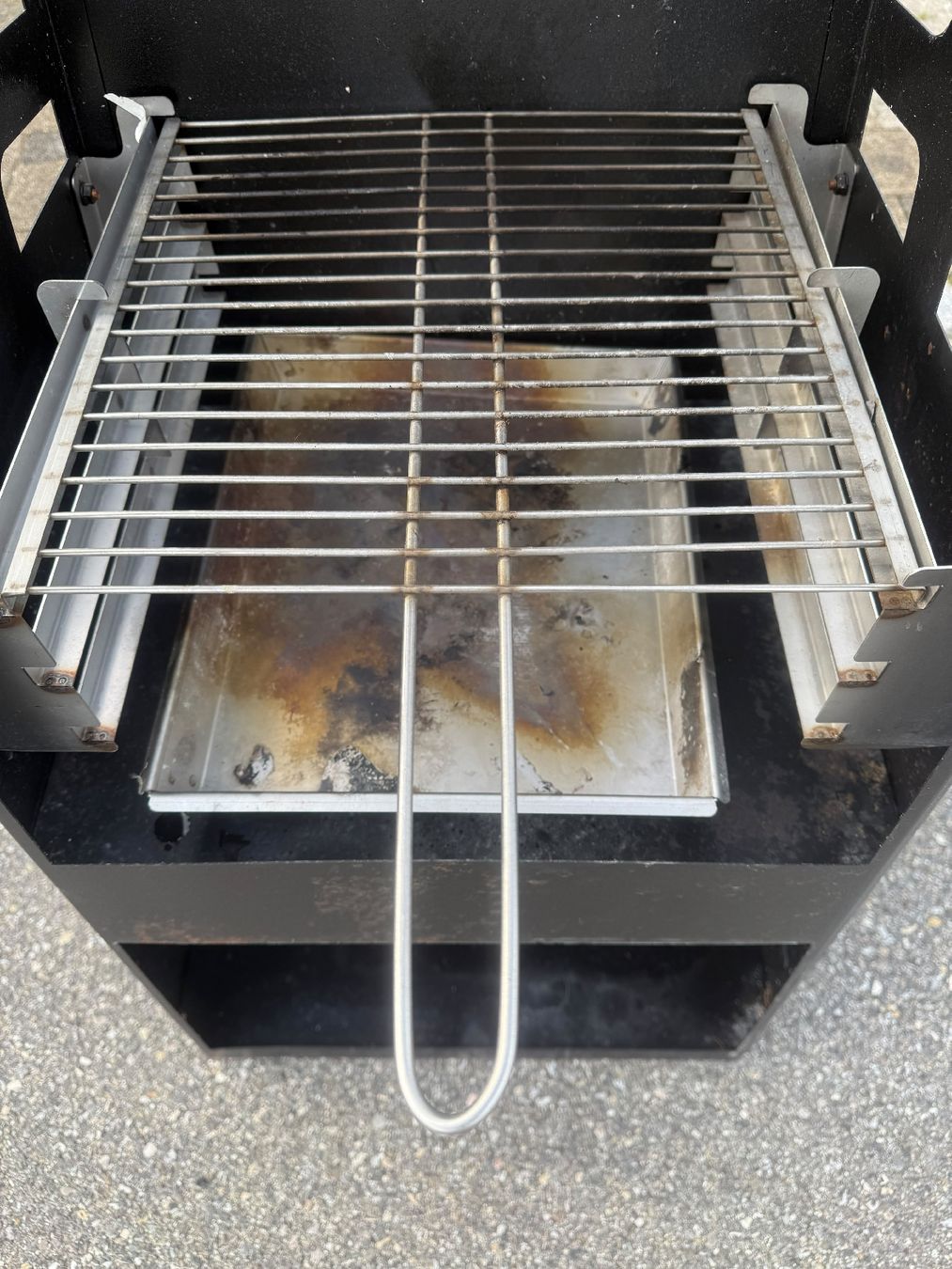 Bracieri: Grill / Feuerstelle schwarz mit modernen Design – Usato da Trimbach venduto da dia_nv9g 2