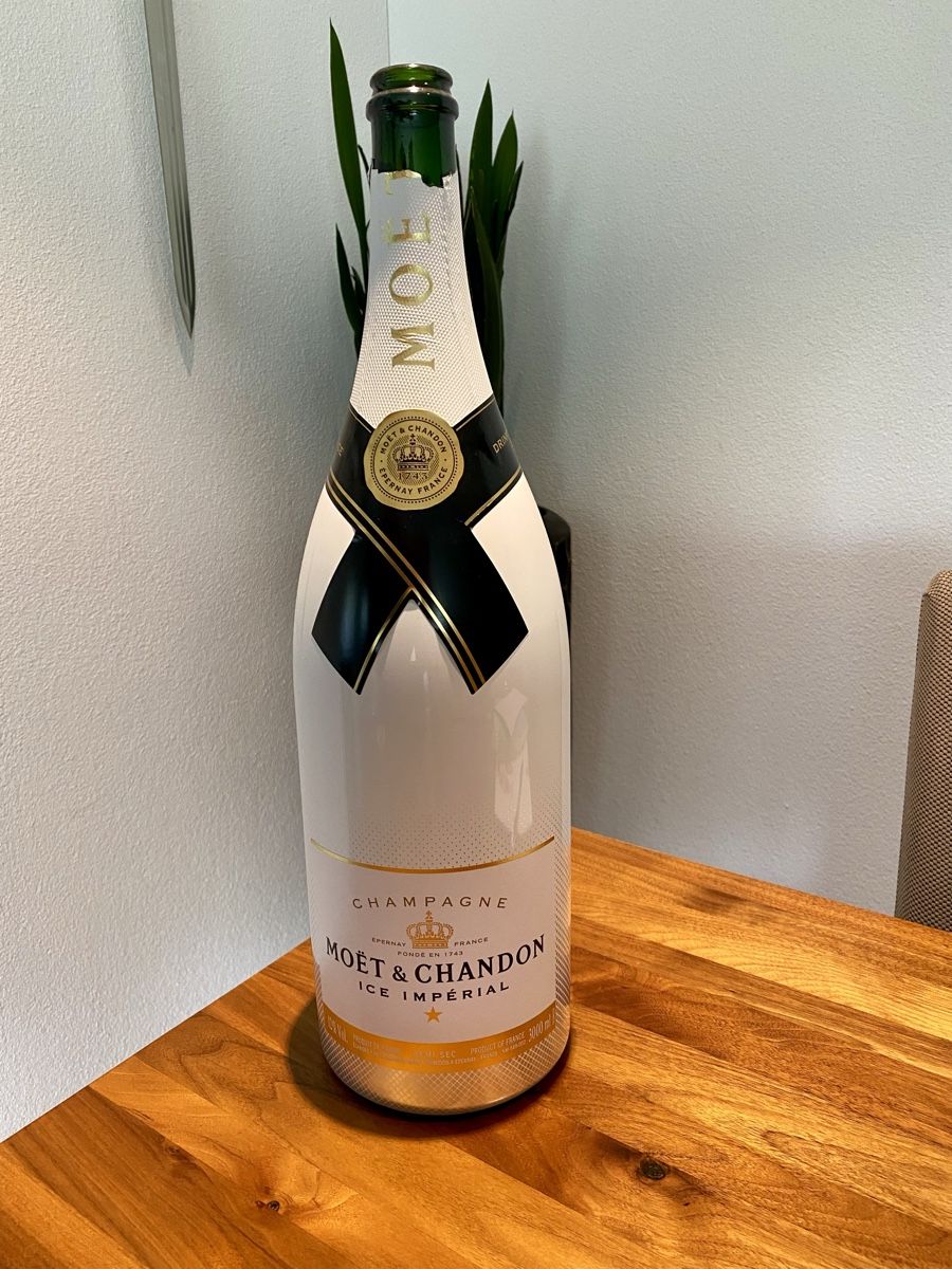 Altro in Stoviglie & Bicchieri: Moet & Chandon ICE Imperial leere 3L Jeroboam Flasche – Usato da Hinwil venduto da Mel_17