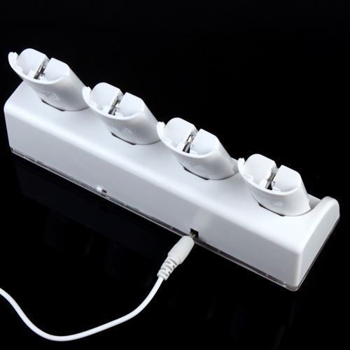 Caricabatterie: Nintendo Controller Ladestation + 4 Akku – Nuovo (secondo la descrizione) da Thun venduto da Top32 4